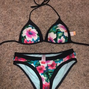 floral bikini
